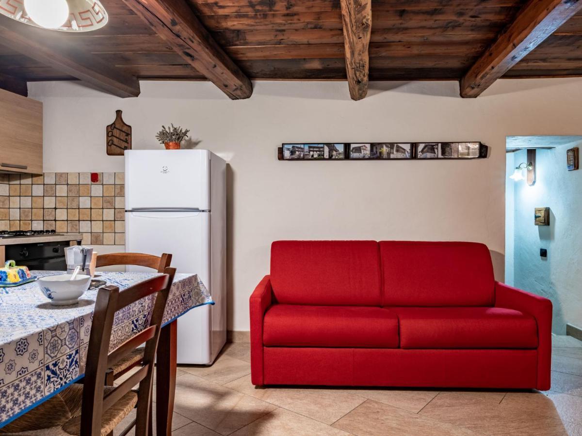 Apartment Les Cors-1 By Interhome Fenis Eksteriør bilde